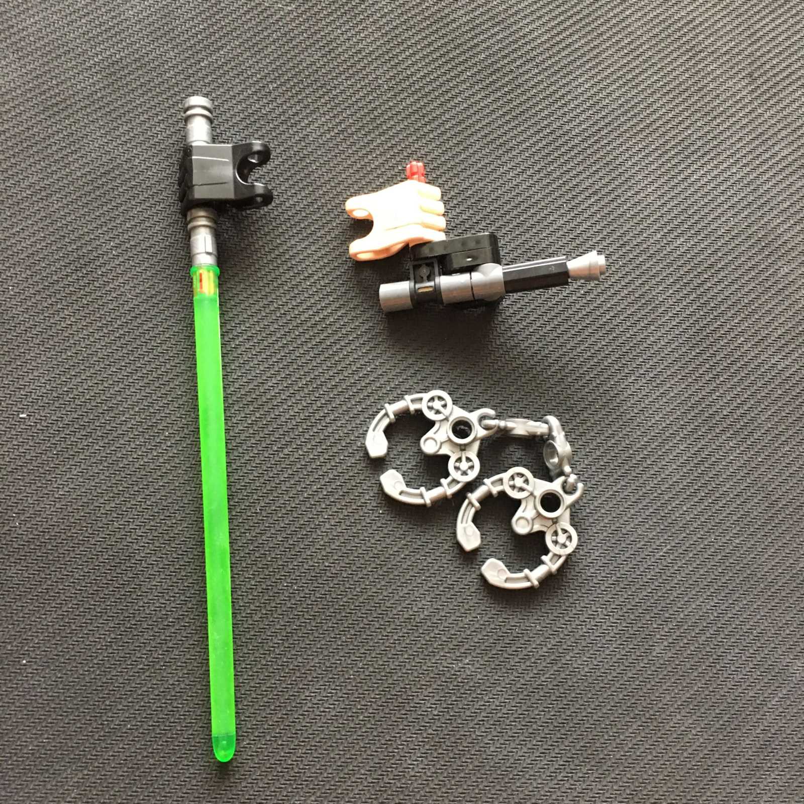 LEGO® Star Wars™ 75110 Luke Skywalker összerakva - Image 4